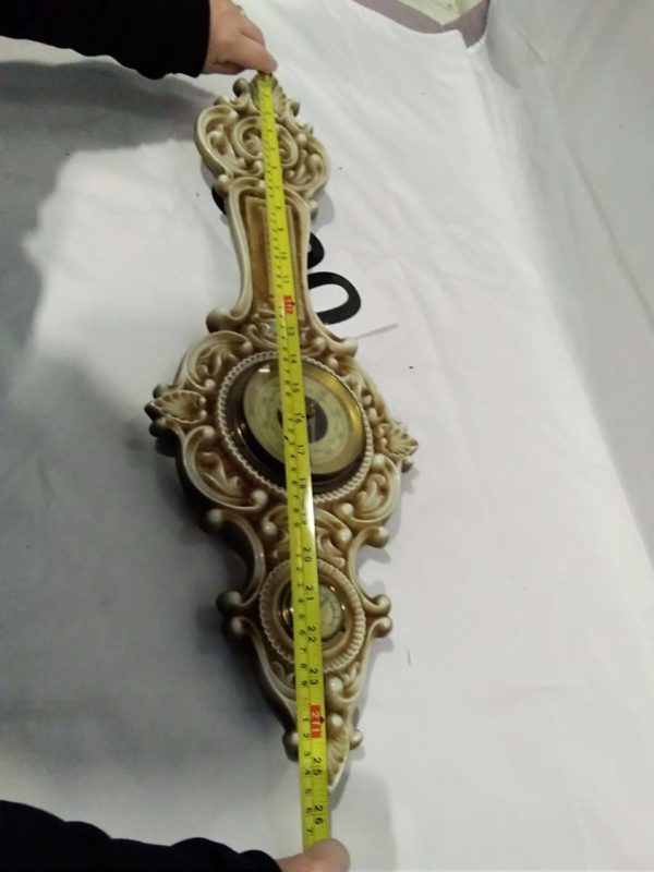 lot 500 vintage barometer ( plastic surround ) - Image 3