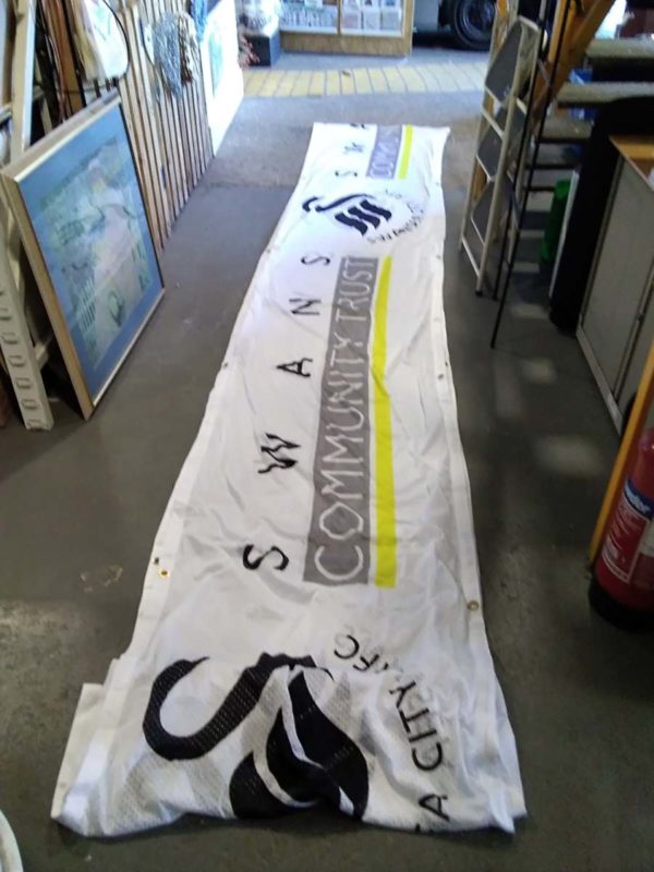 lot 504 2 long Swansea Banners - Image 2