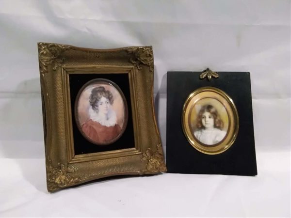 lot 522 2x hand painted miniature pictures