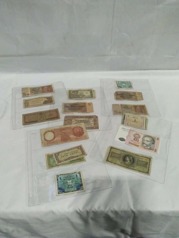 lot 534 collection of vintage foreign bank notes