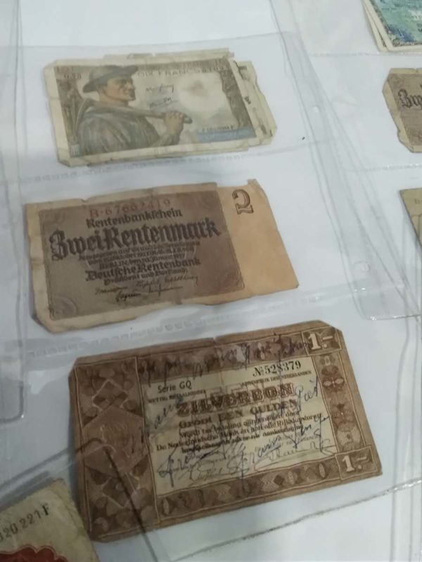 lot 534 collection of vintage foreign bank notes - Image 6