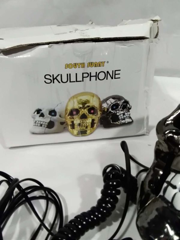 lot 540 Skull telephone - Image 3