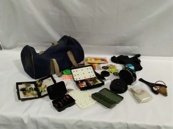 lot 543 fresh water fishing gear flies, spools etc