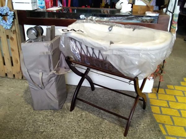 lot 544 wicker crib & travel cot