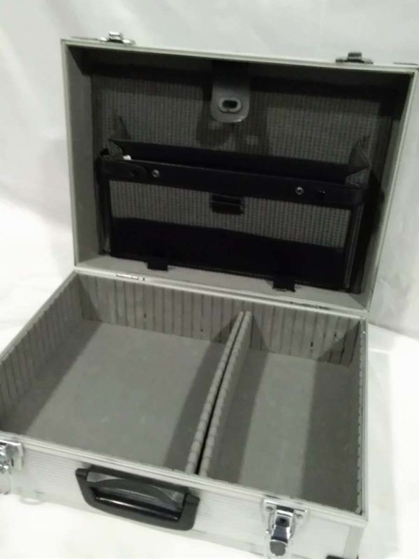 lot 548 coin collectors case/ briefcase & key - Image 4