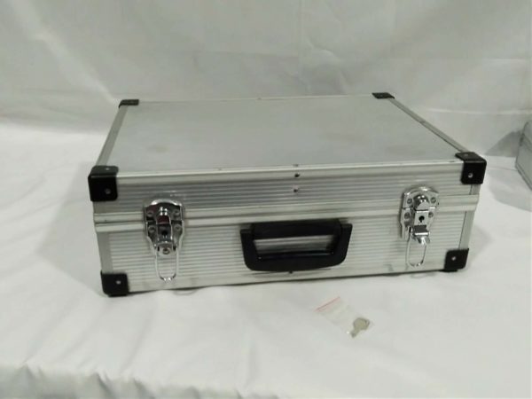 lot 548 coin collectors case/ briefcase & key - Image 3