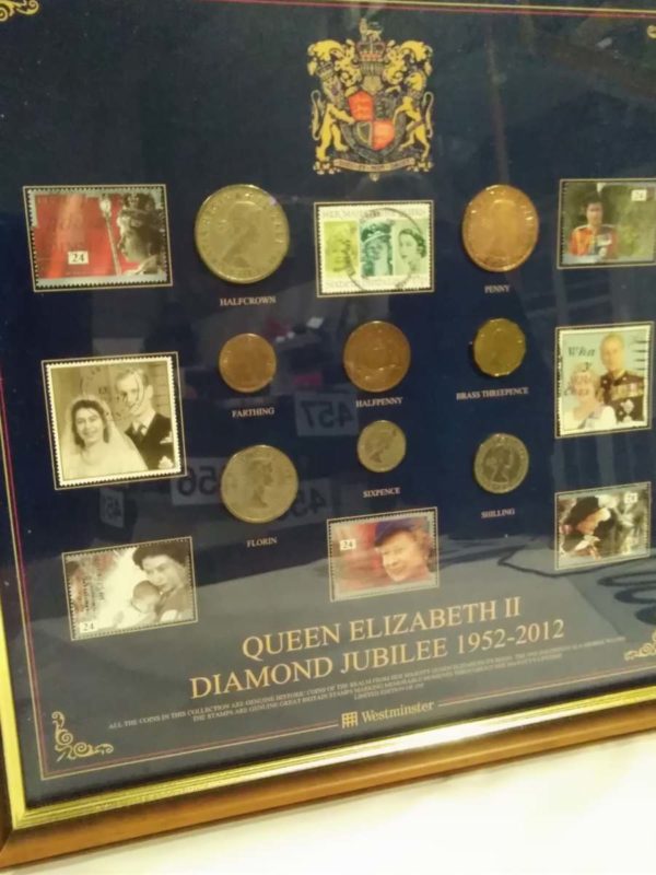 lot 550 Queen Elizabeth II Diamond Jubilee 1952 – 2012 framed stamps & coins - Image 3