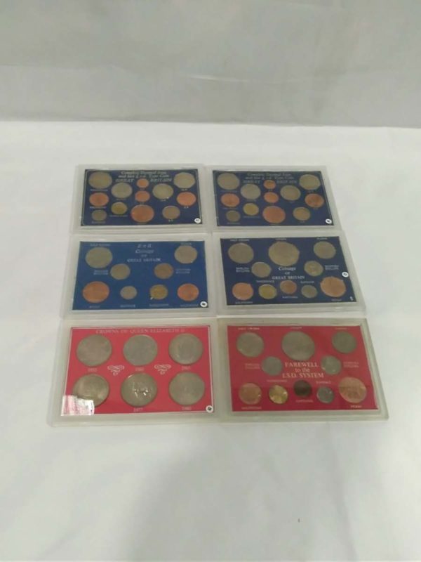 lot 556 6x British coinage sets