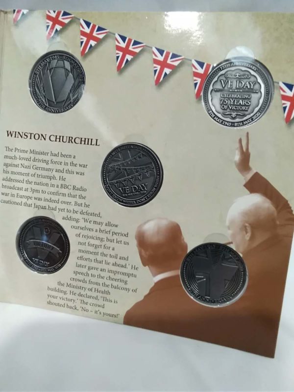 lot 561 VE Day 75th anniversary coin set - Image 4