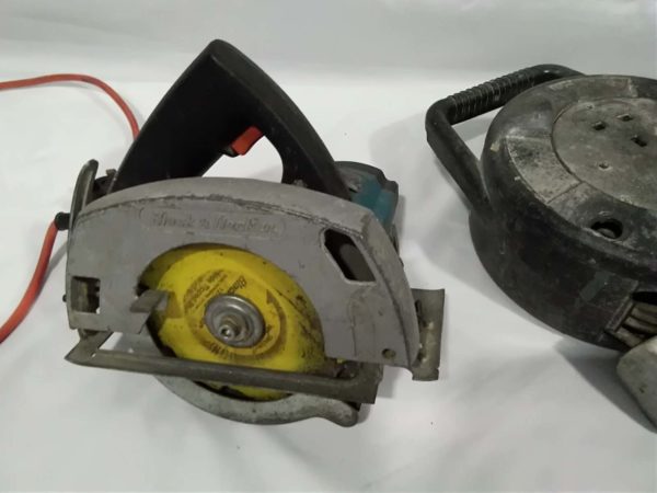 lot 569 power tools & extension lead - Image 2