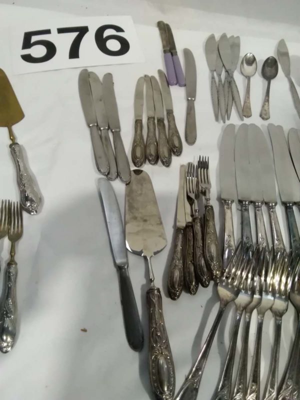 lot 576 vintage cutlery inc some marked ARG 1000 & VM 800 - Image 4