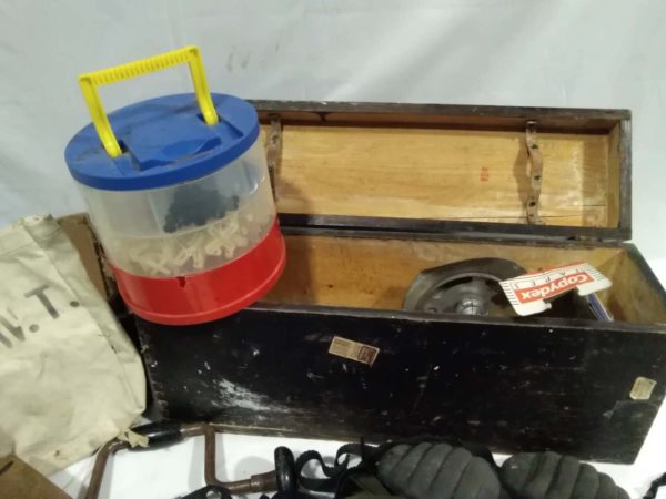 lot 583 wooden box of tools, storage drawers, S.W.T bags - Image 6