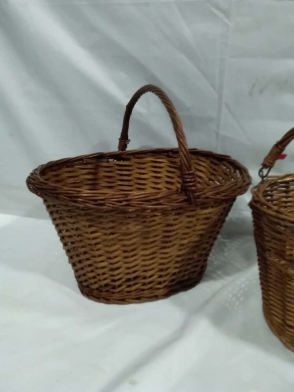 lot 590 2 x wicker shopping basket - Image 3