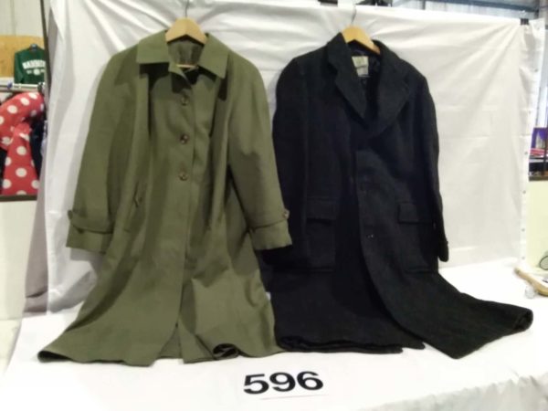 lot 596 vintage gents coat  & ladies Dannimec mack