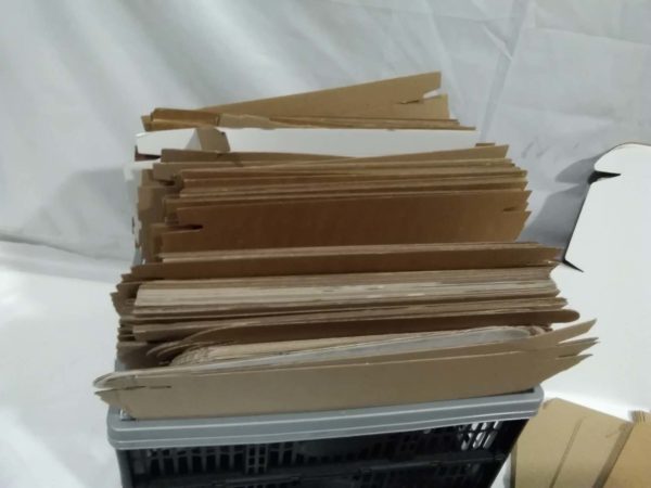 lot 599 mailing cardboard boxes 10″ x 6″ x 1.5″ - Image 3