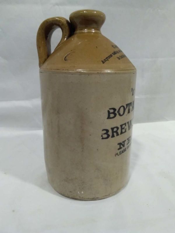 lot 616 The Botanical Brewery Earthen Ware Neath - Image 5