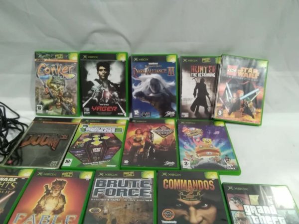 lot 636 Xbox console, controller & games - Image 2