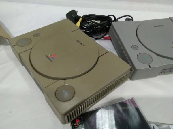 lot 638 play station consoles - Image 4