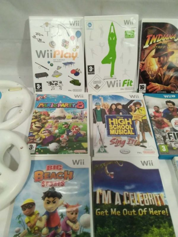 lot 640 Wii games & accessories - Image 2