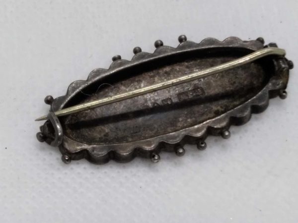 lot 649 Antique sterling silver Victorian sweetheart brooch – Margaret - Image 4