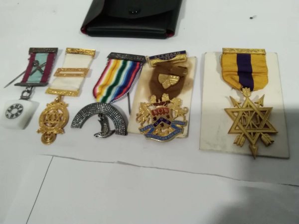 lot 651 collection of 5 vintage Masonic medals - Image 2