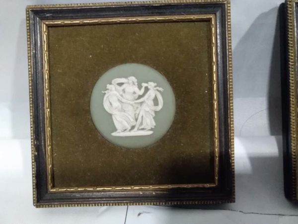 lot 661 pair of vintage Wedgwood jasper ware plaques - Image 2