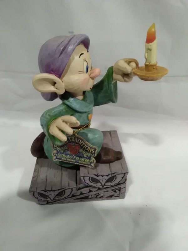 lot 668 Large Enesco Disney figure – A light in the dark - Image 4