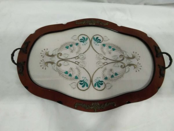 lot 710 vintage decorative embrodered tray - Image 5