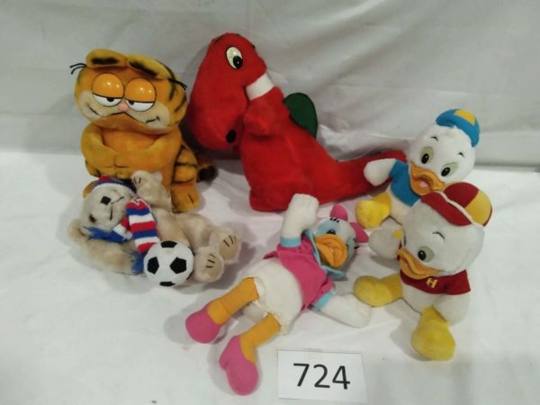 lot 724 cuddly toys & teddies including Garfield - Image 3