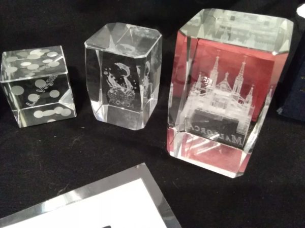 lot 734 5 x glass paperweights - Image 2