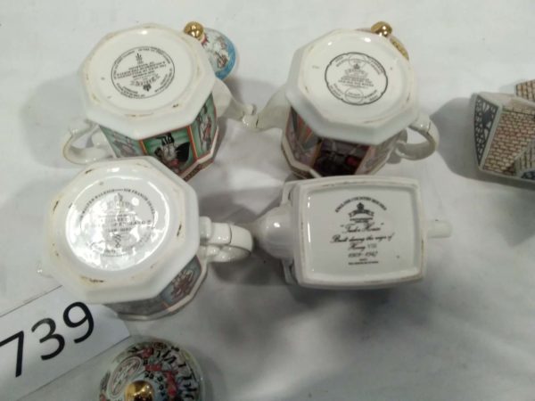 lot 739 5 x collectors teapots inclulding 4 x Sadler & 1 x Crown Dorset - Image 8