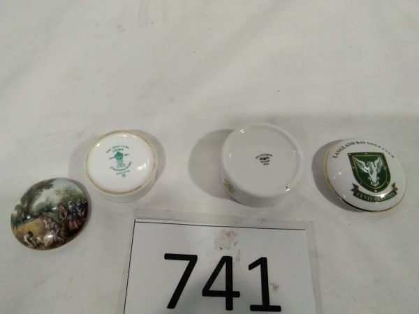 lot 741 2 x porceilain trinket boxes inlcuding Langladn Bay Golf Club - Image 4