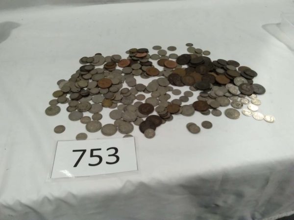 lot 753 quantity of coins - Image 2