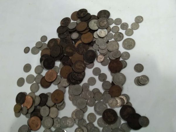 lot 753 quantity of coins - Image 4