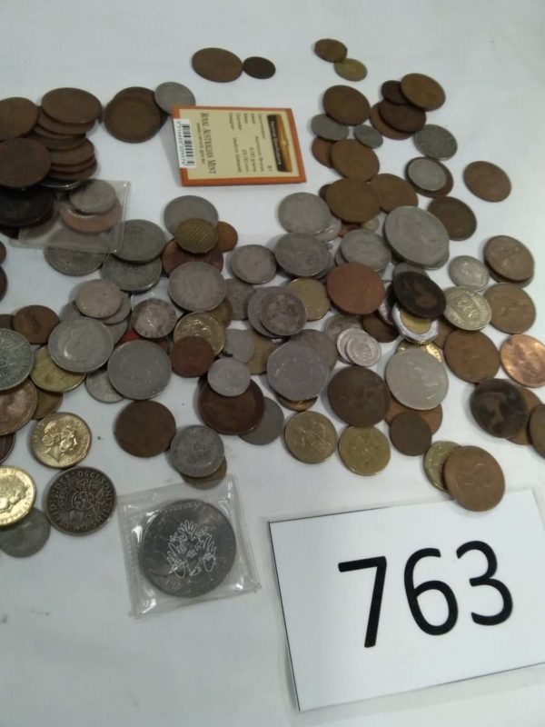 lot 763 quantity of coins - Image 4