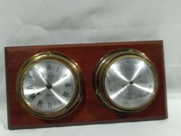 lot 782 brass mounted clock & barometer - Image 2