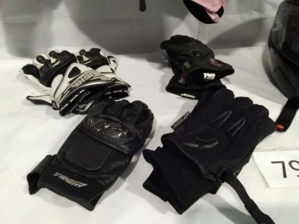 lot 790 Tuzo motorcycle helmet, ladies jacket 16L & 4 pairs of gloves - Image 10