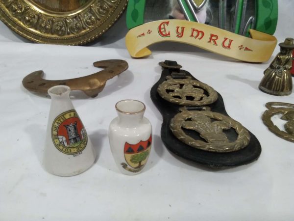 lot 795 Welsh items, brass, pottery, mirror - Image 5