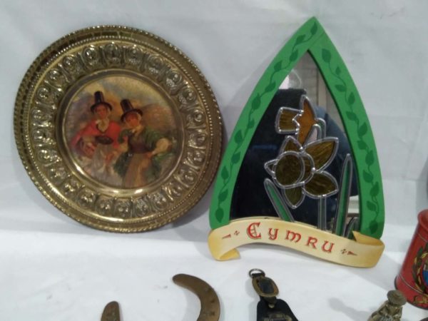 lot 795 Welsh items, brass, pottery, mirror - Image 3