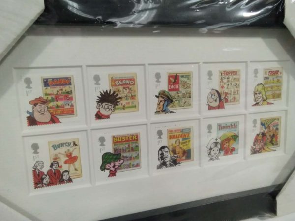 lot 799 Comics stamp issue 1012 framed stamps ( cellophane wrapped still) - Image 2