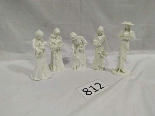 lot 812 royal Worcester & Coalport figurines - Image 2