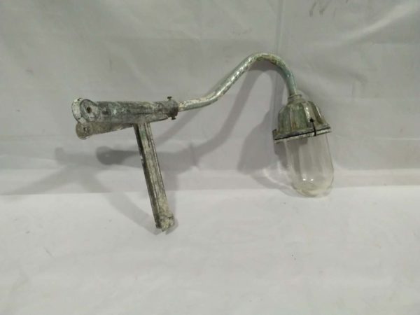 lot 815 coughtre Glasgow vintage Swann corner light