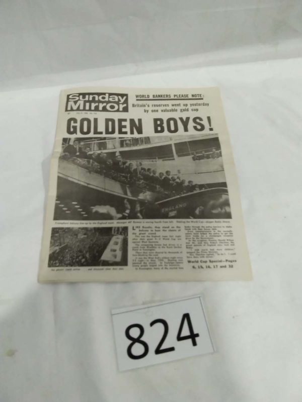 lot 824 news paper July 31st 1966 golden boys England team coming home ( possible replica) - Image 2