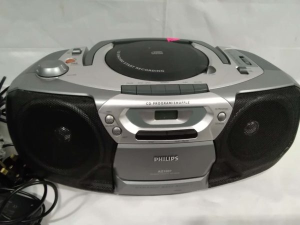 lot 826 portable dvd &cd radio player - Image 5