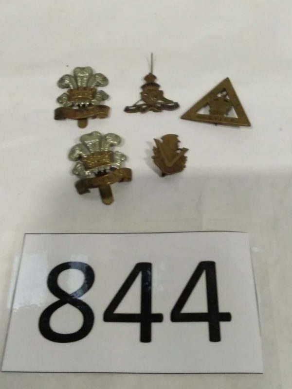 lot 844 collection of WW1 & WW2 badges - Image 2