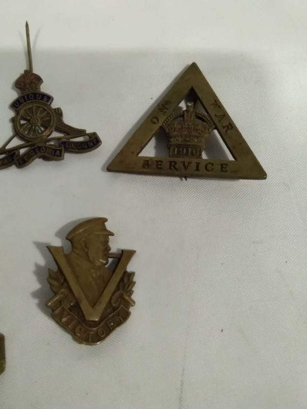 lot 844 collection of WW1 & WW2 badges - Image 8