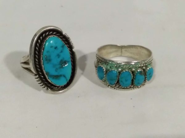 lot 846 2x vintage Native American silver & turquoise rings