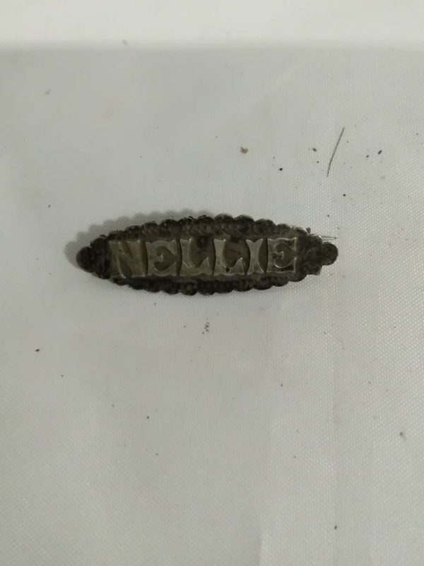 lot 848 Victorian sterling silver brooch – Nellie