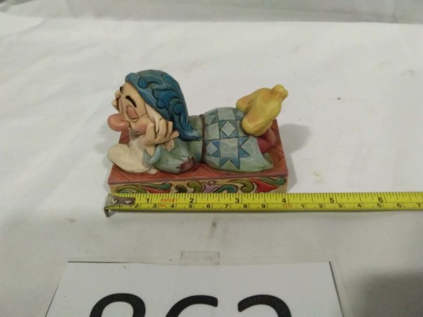 lot 862 Enesco Disney Figure – sleepy - Image 4