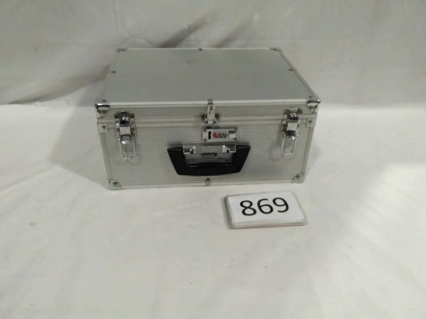 lot 869 Aluminium case